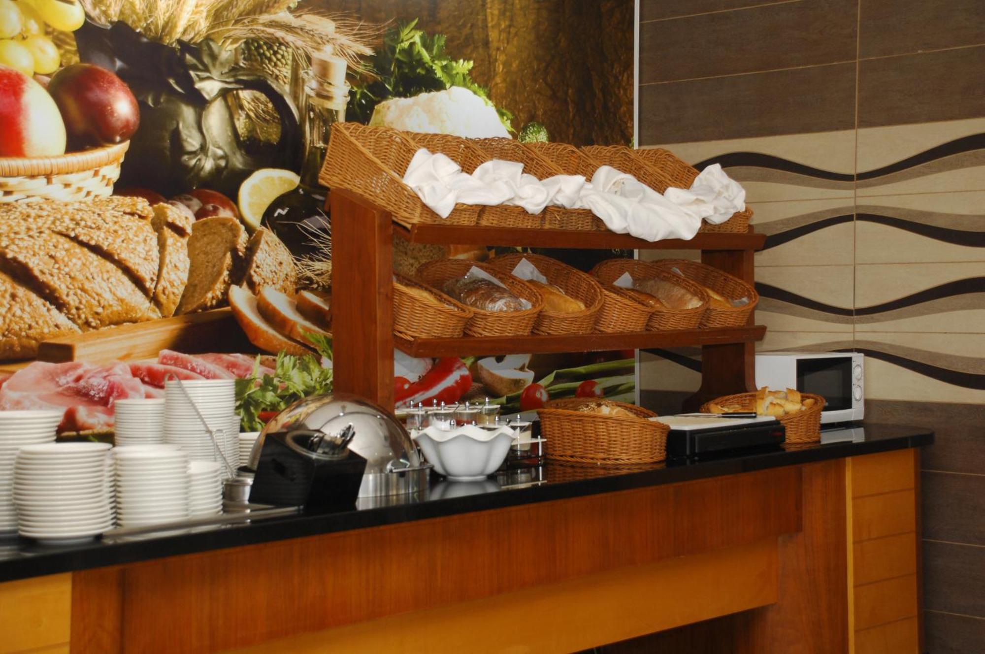 White Gold & Hotel 5*