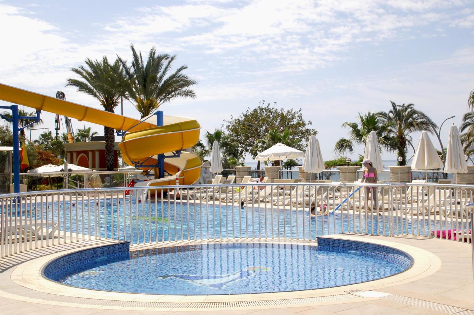 White Gold & Alanya